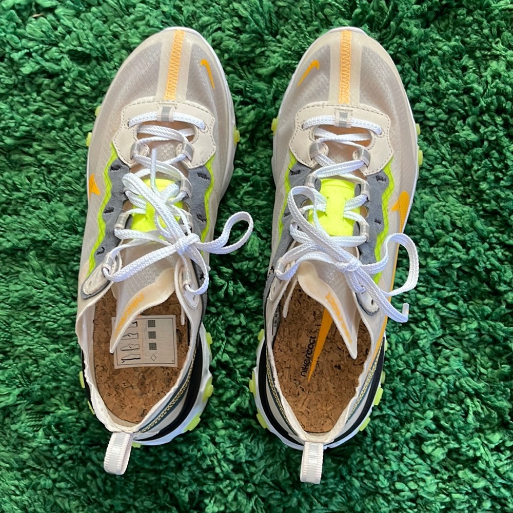 REACT ELEMENT 87
TOUCH OF LIME
